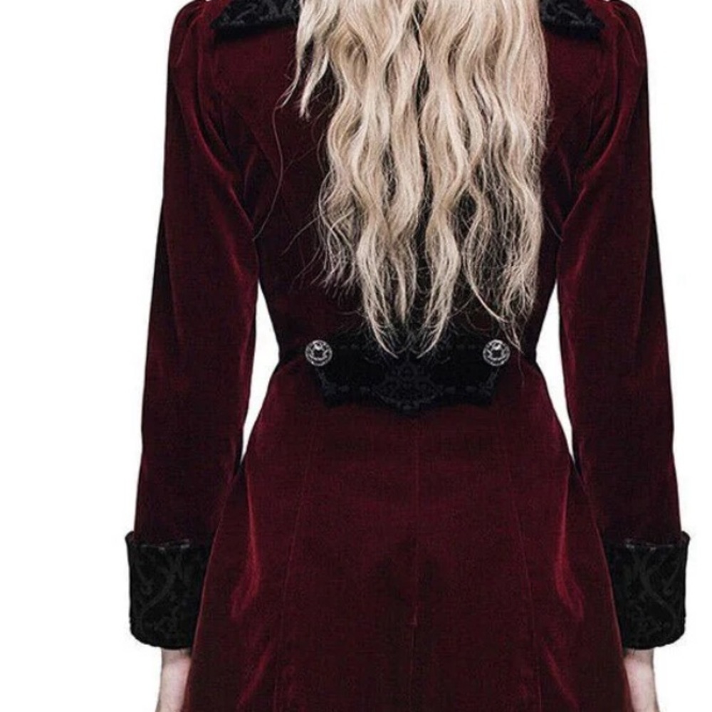 Gothic coat - Picture 3 of 5